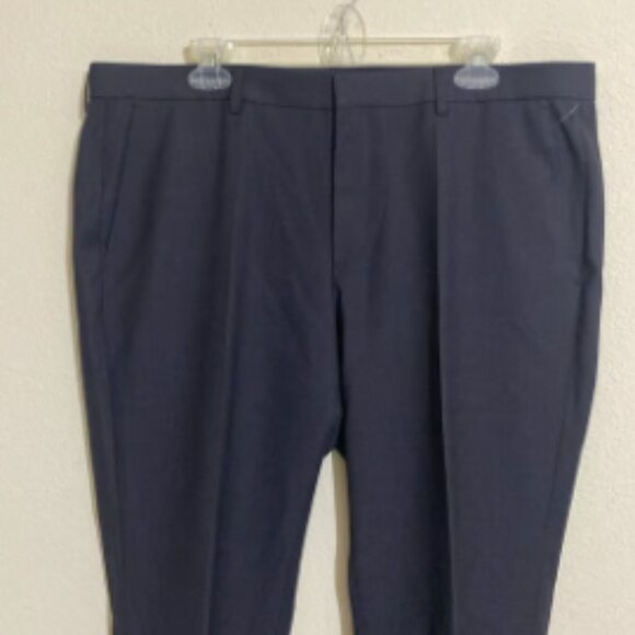 NWOT HUGO BOSS Men's 100% Virgin Wood Slim Fit Dress Pants (Unhemmed) Size 38 - Picture 1 of 11